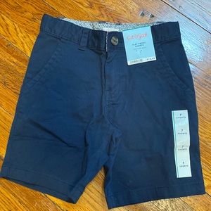 Cat and Jack Boys flat front shorts size 7